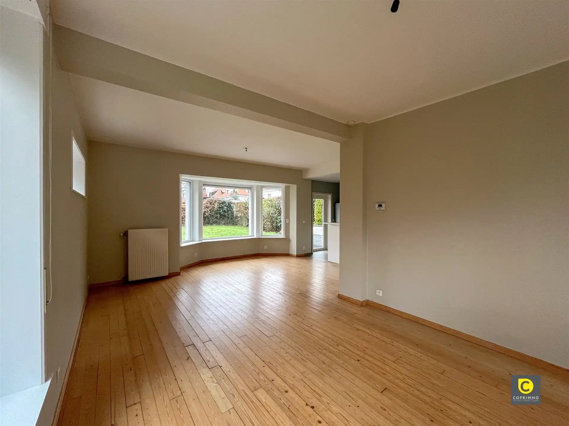 Vrijstaande swoning met 2 Slp foto 3