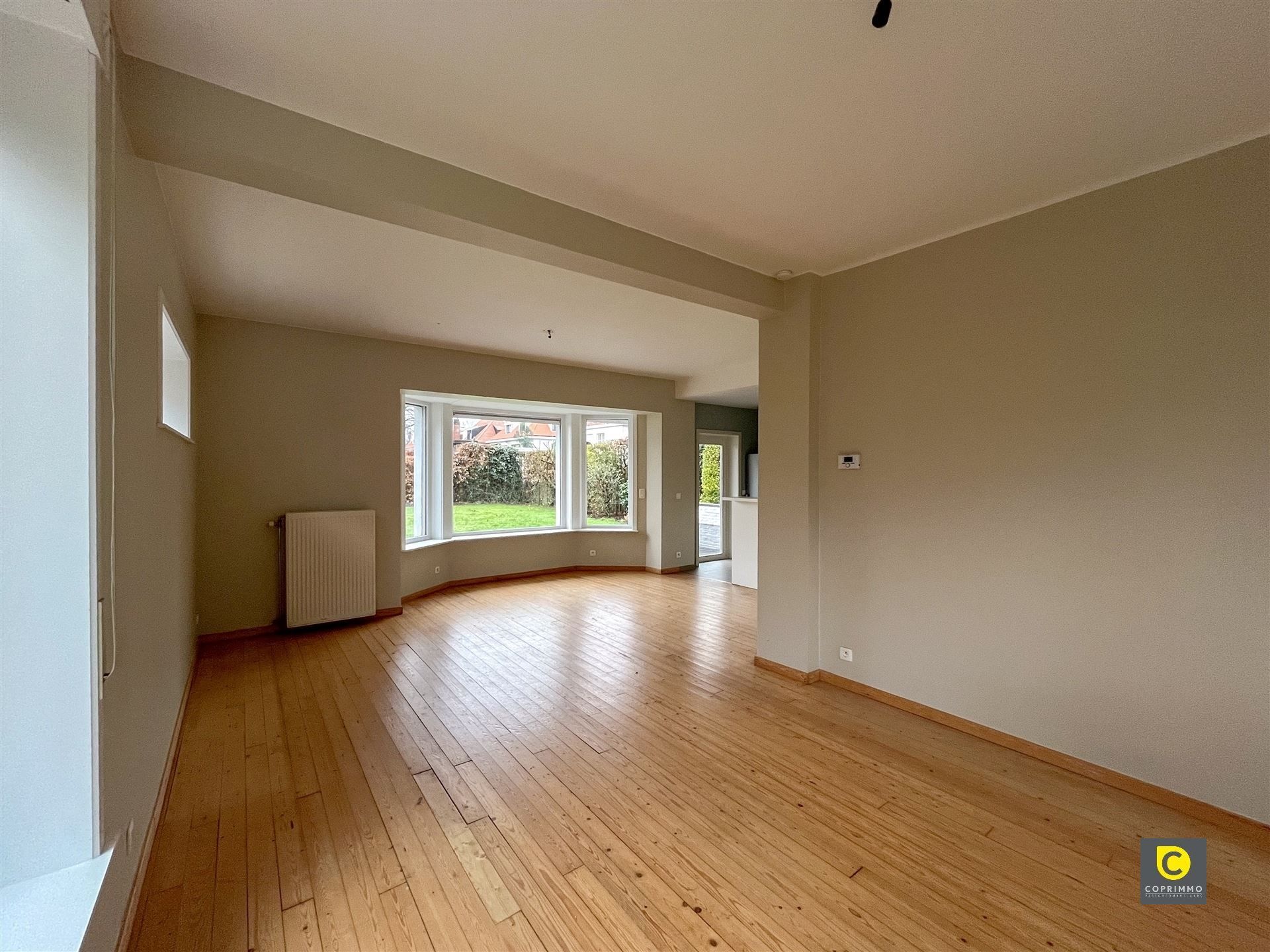 Vrijstaande swoning met 2 Slp foto 3