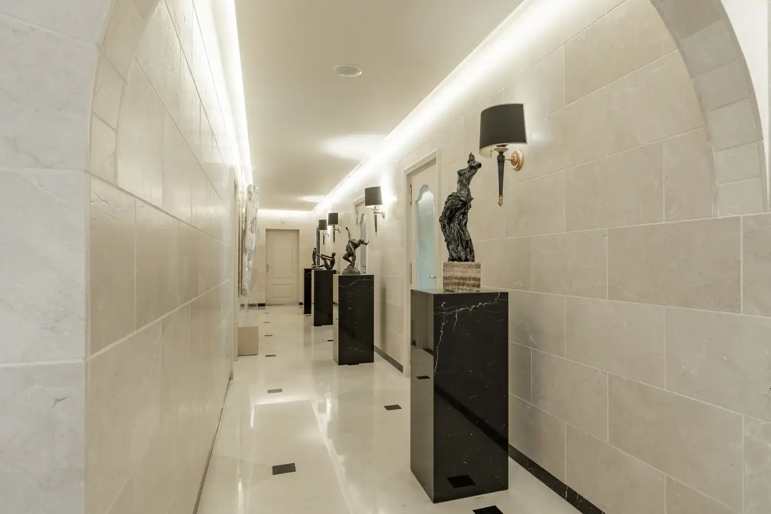 Prachtige villa op een uitzonderlijk domein van 20600m² foto 21