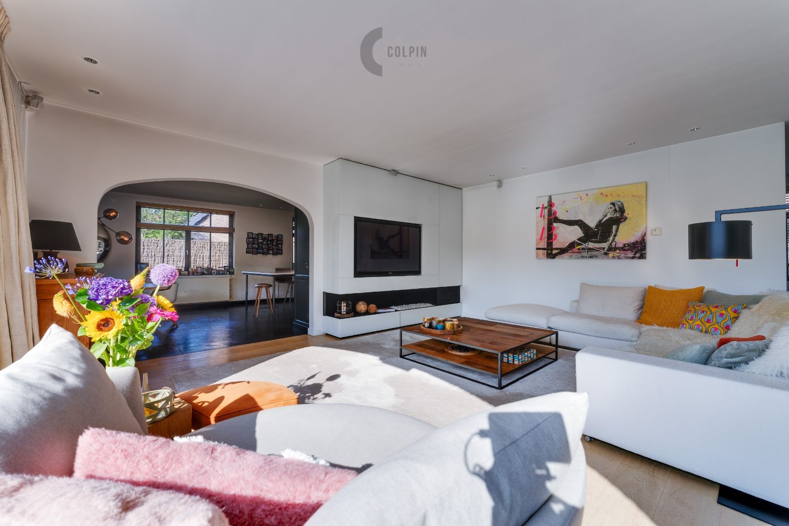 Adembenemende villa in een rustige wijk foto 13