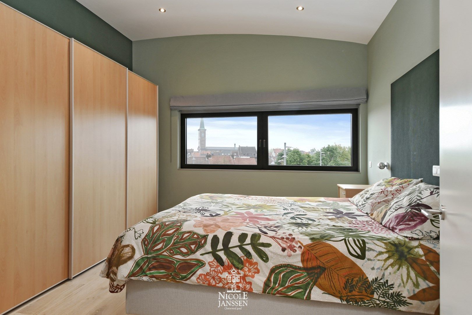 Appartement met kelderberging en twee autostandplaatsen te koop in Maaseik foto 29