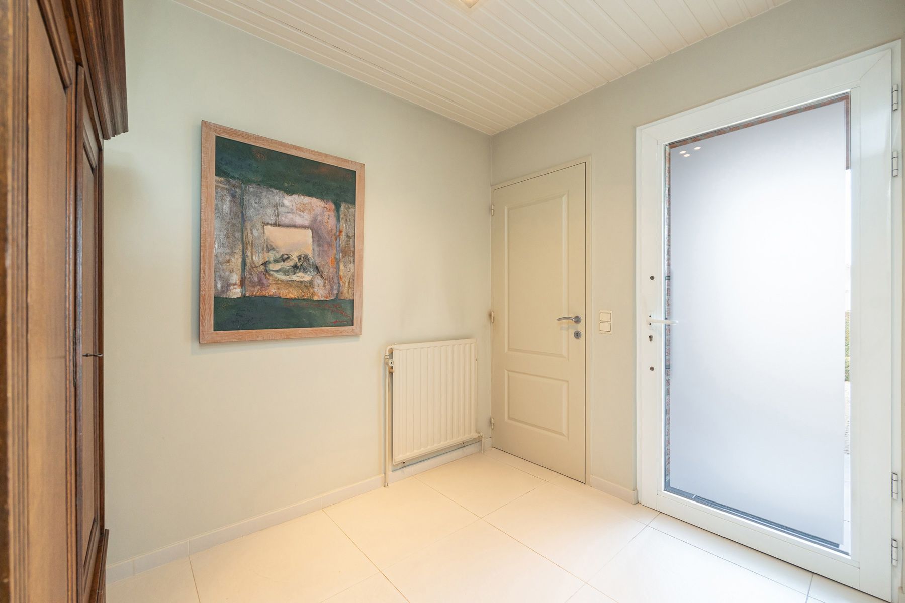 Eigentijdse gezinswoning op een perceel van ca 1.059m² in het centrum van Hoogstraten foto 2