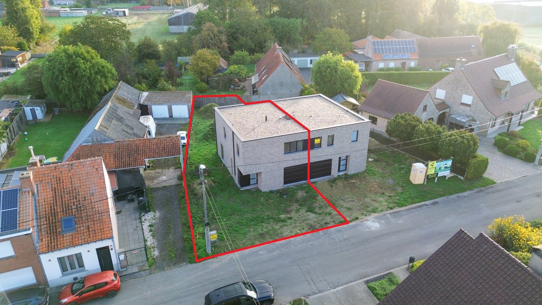 Rustig gelegen energiezuinige nieuwbouwwoning met 4 slpk, op ruim perceel, Torhout. foto 3