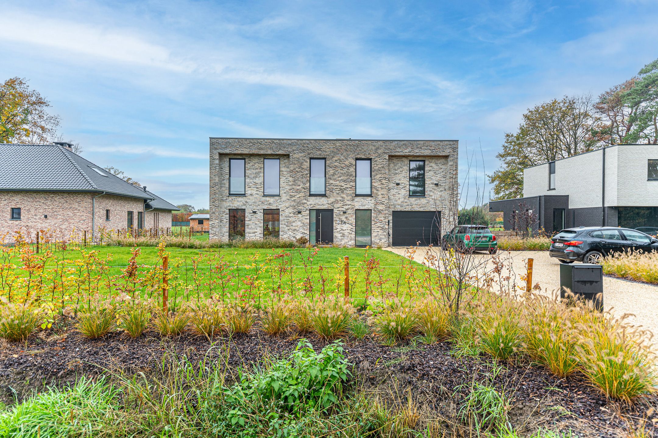 Hedendaagse villa met landelijke charme op 16 are perceel foto {{pictureIndex}}