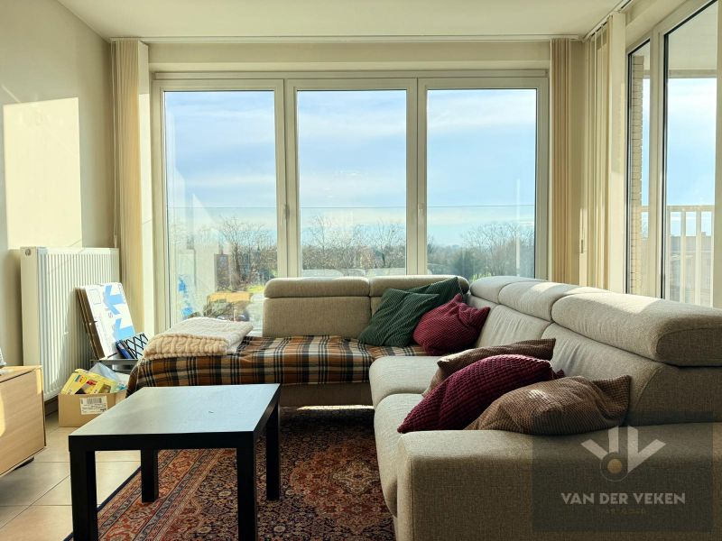 INSTAPKLAAR 2-SLAAPKAMER APPARTEMENT foto {{pictureIndex}}