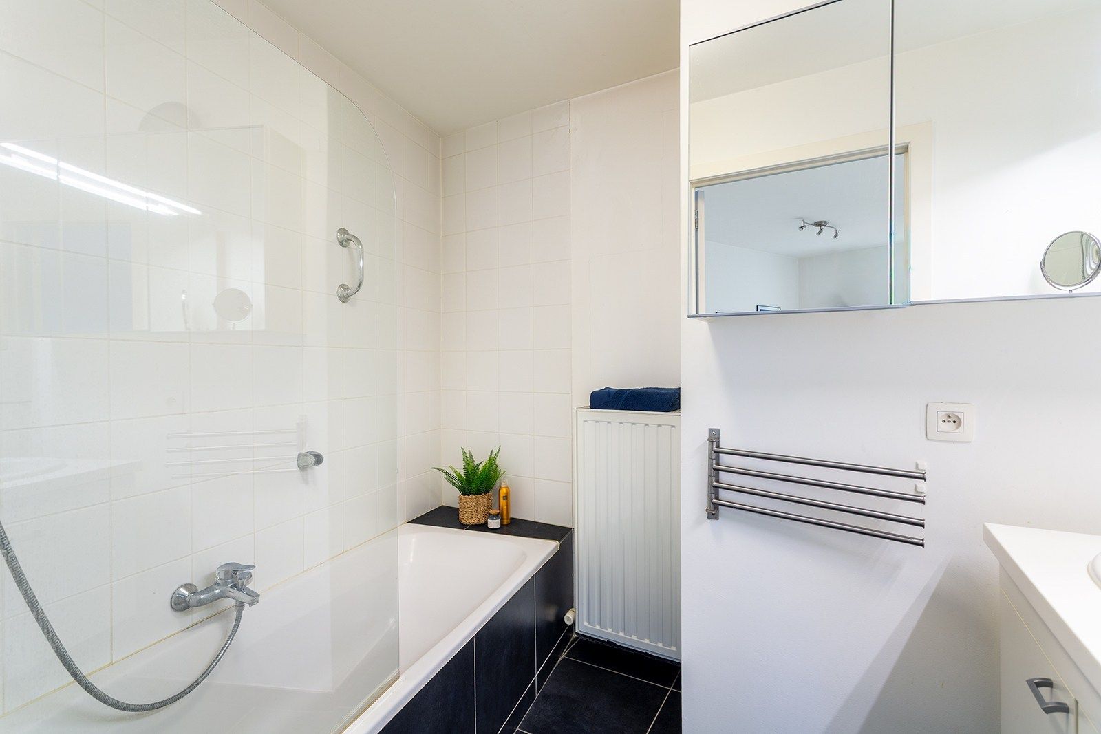 Gemeubeld luxe appartement op top locatie foto 18