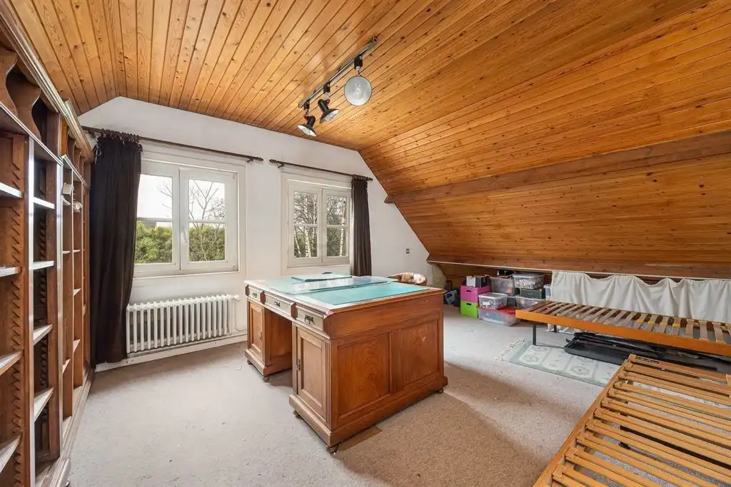Langgevelhoeve op ca. 5 ha. vlak bij het dorp van Schilde, inclusief enkele bouwgronden. foto 29