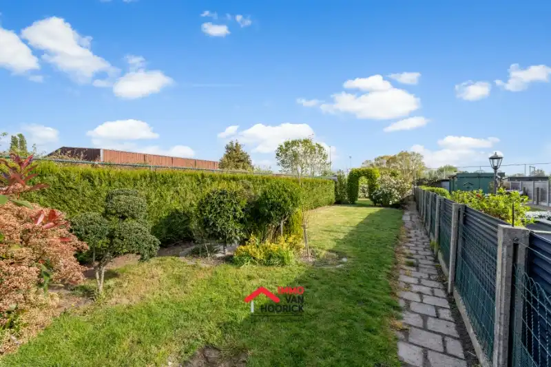 Ruime woning 3 slaapkamers - tuin op 360m² foto 16