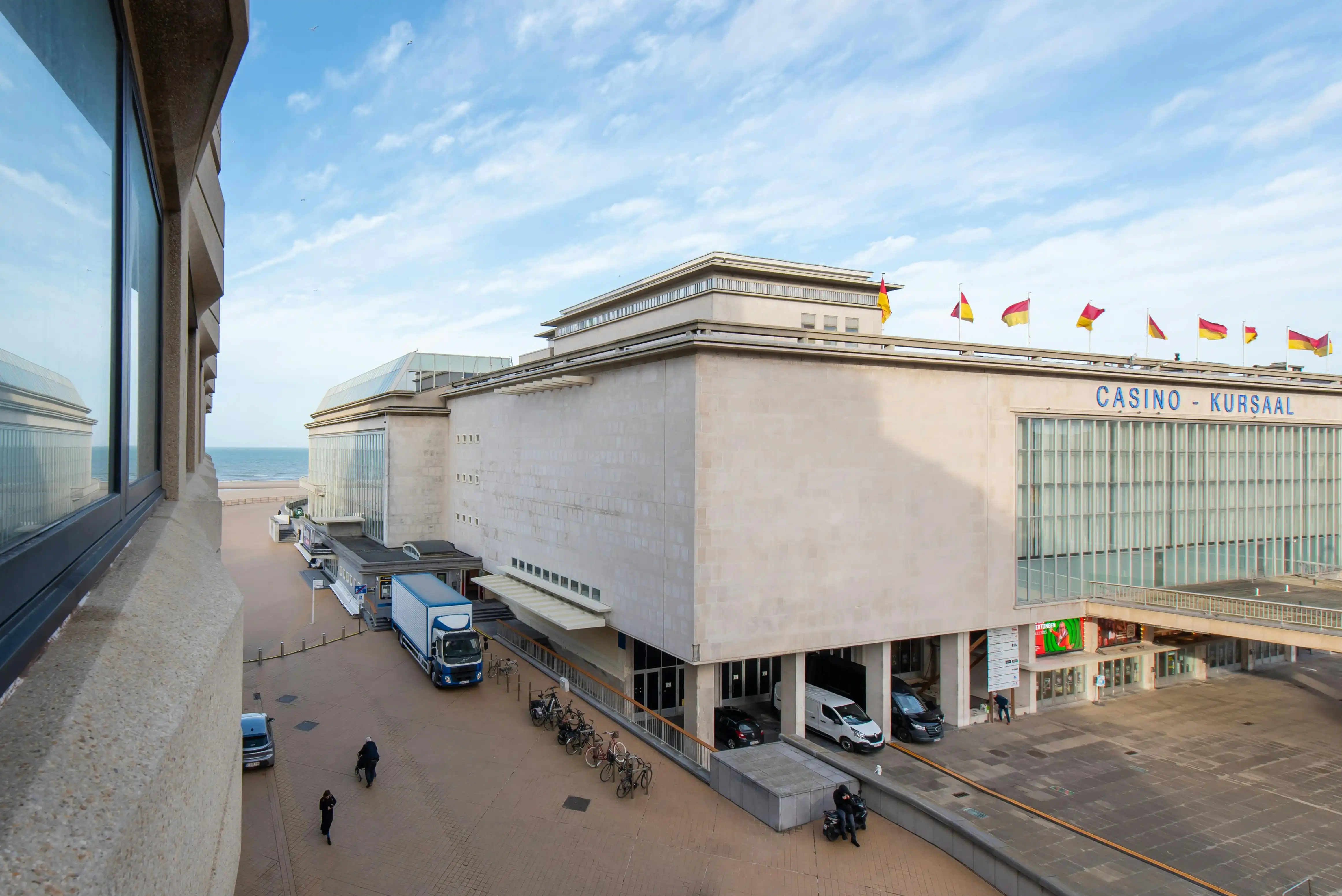 Magnifieke studio met prachtig open zicht op het Kursaal foto {{pictureIndex}}