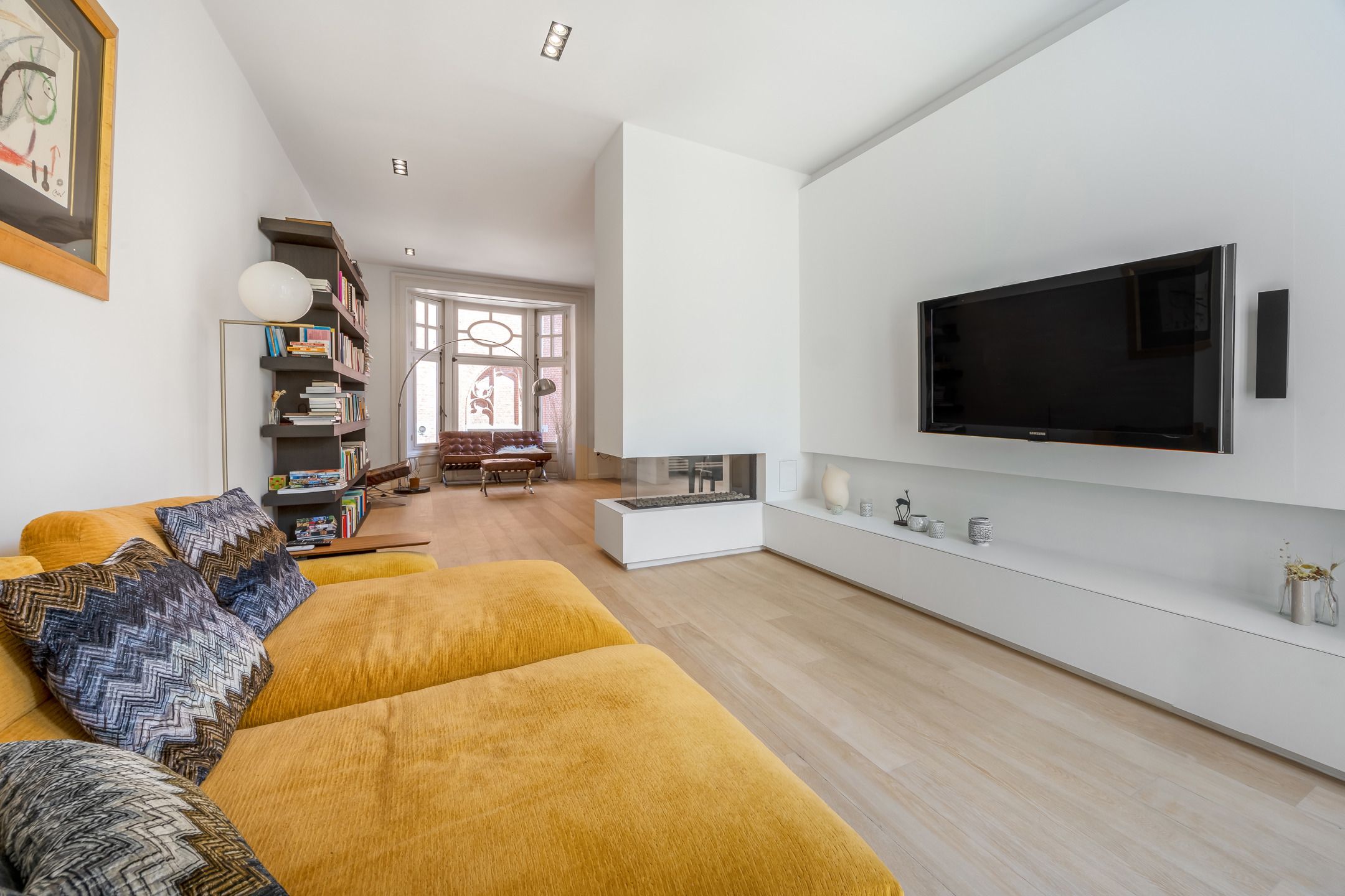 Gekoppelde herenwoningen op toplocatie in de stad !  foto 2