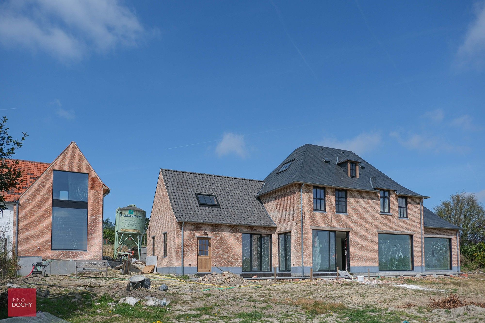 NIEUWGEBOUWDE RUIME CASCO-VILLA met prachtig vergezicht foto 4