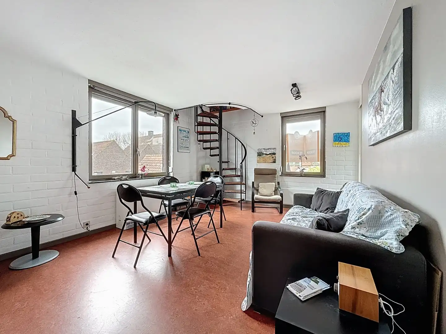 Op te knappen duplex appartement met 1 slaapkamer nabij de havengeul foto 2