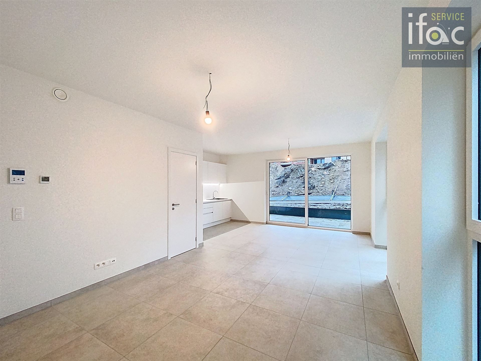 Nieuwbouw appartement met terras en ondergrondse staanplaats foto 5