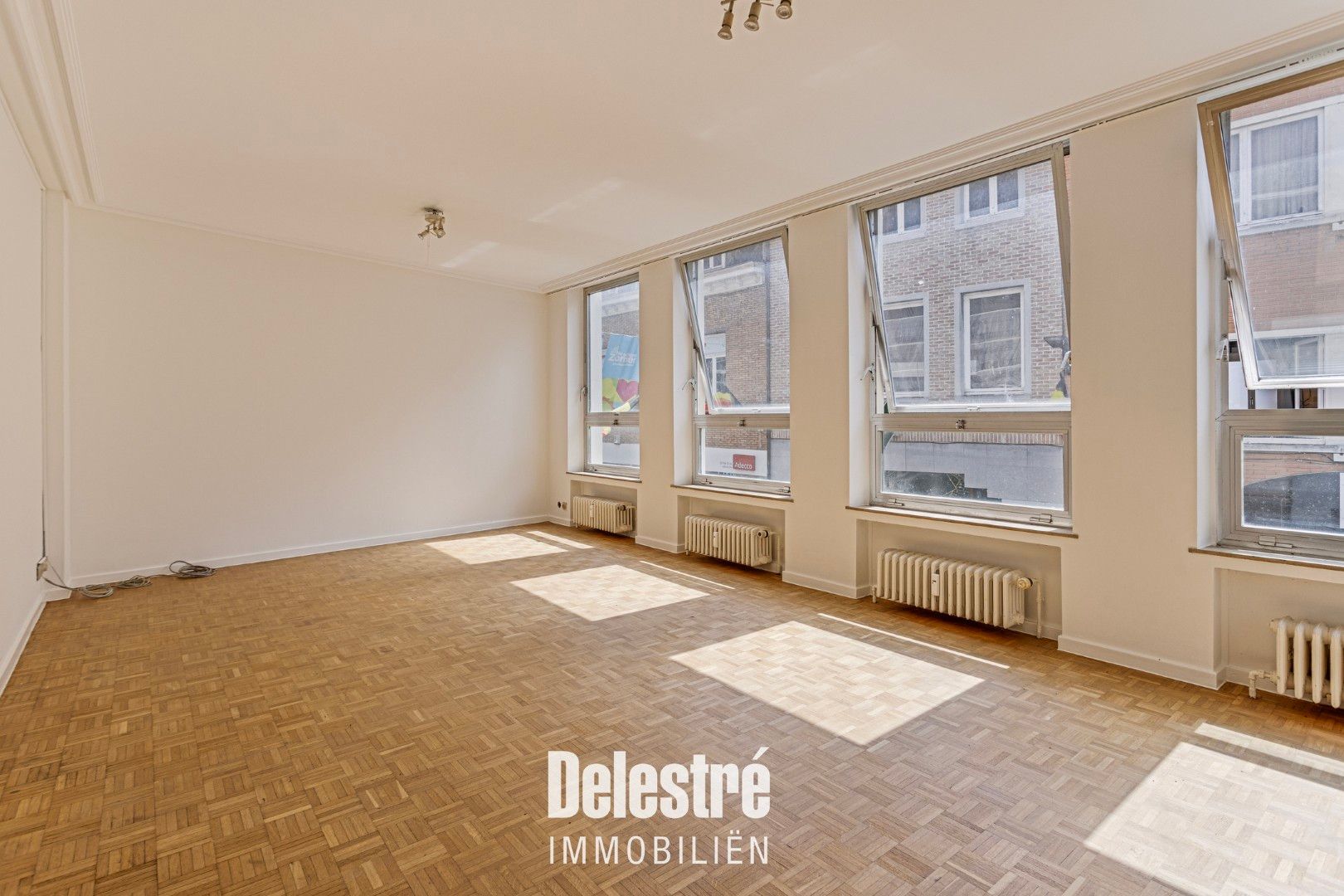 RUIME VERHUURDE APP. CENTRUM HALLE  foto 3