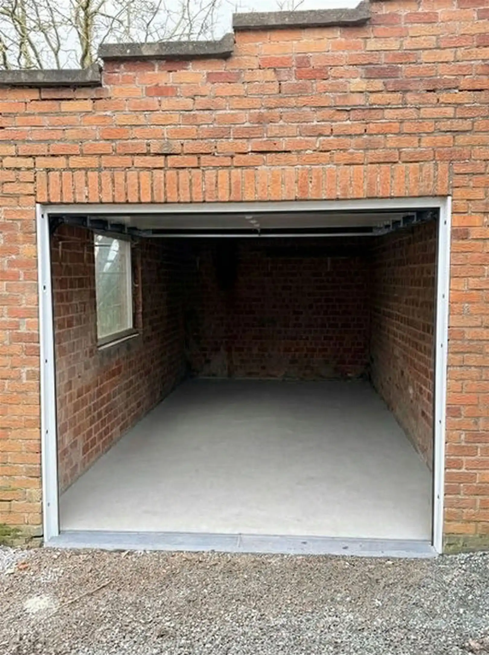 Woning in nieuwstaat, 3 slaapkamers, met tuin en garage foto 14