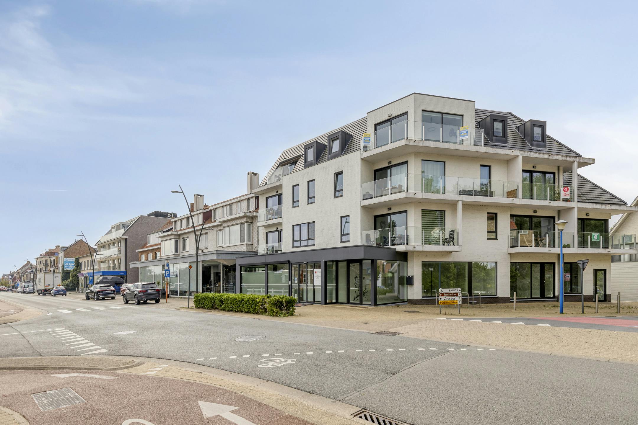 Instapklaar appartement met ruim terras in Koksijde dorp foto 23