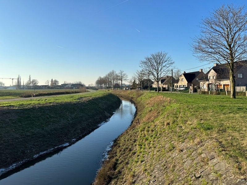 Ruim handelspand met vele mogelijkheden foto 12