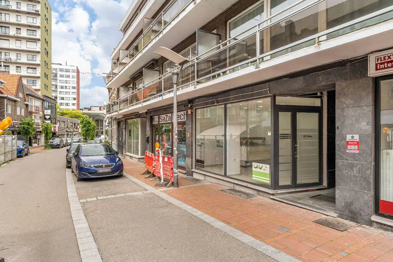 Commercieel uitstekend gelegen handelspand, 60m² foto 2