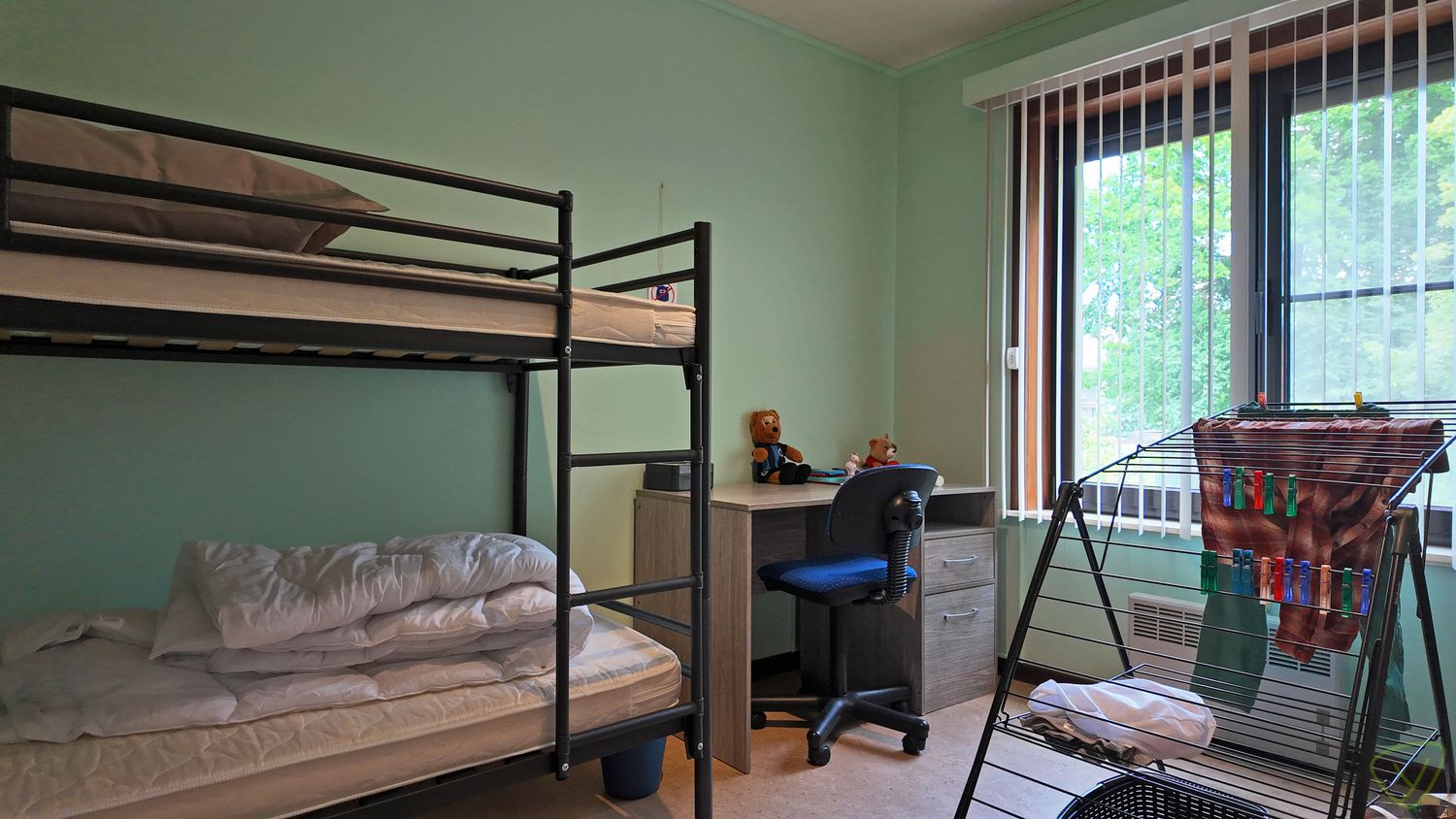 Instapklaar appartement met twee slaapkamers en parkeerplaats inbegrepen! foto 14