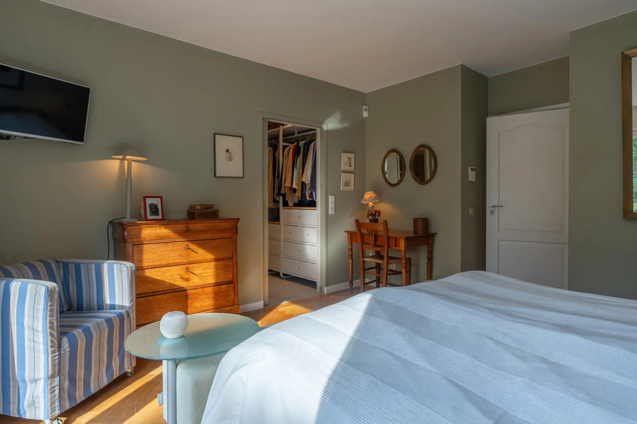 Instapklare gelijkvloersvilla met unieke parktuin op 2.086 m²  foto 27