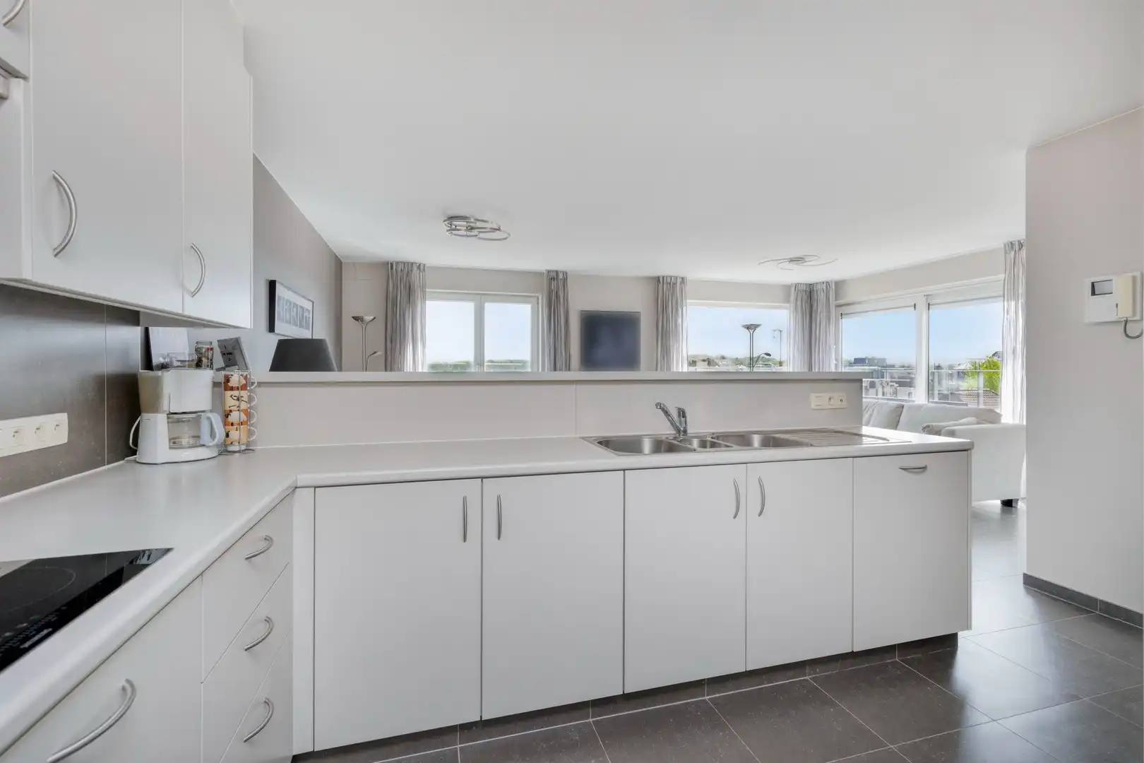 Zongericht Penthouse met zeer ruim terras foto 24