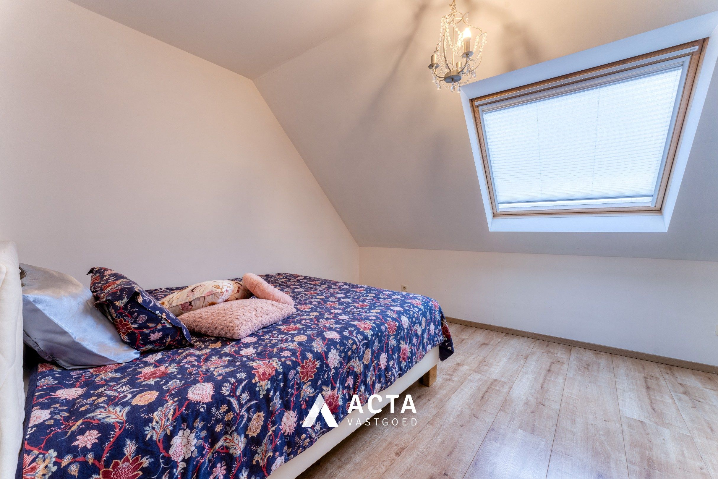 Instapklaar duplexappartement met twee slaapkamers en terras! foto 11