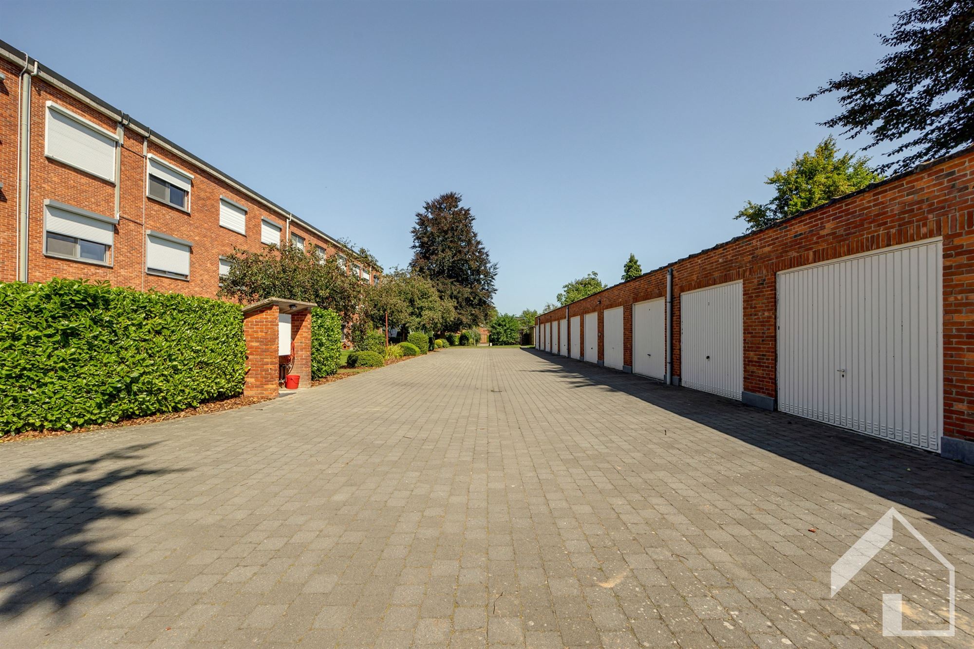 Gelijkvloers appartement met 3 slaapkamers! foto 16