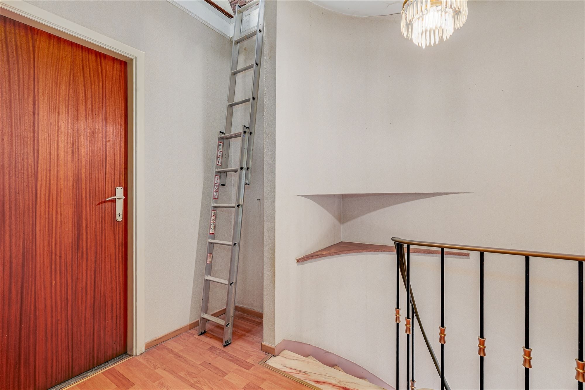 Te renoveren woning met 3 slpk, terras en ruime tuin in Wommelgem! foto 20