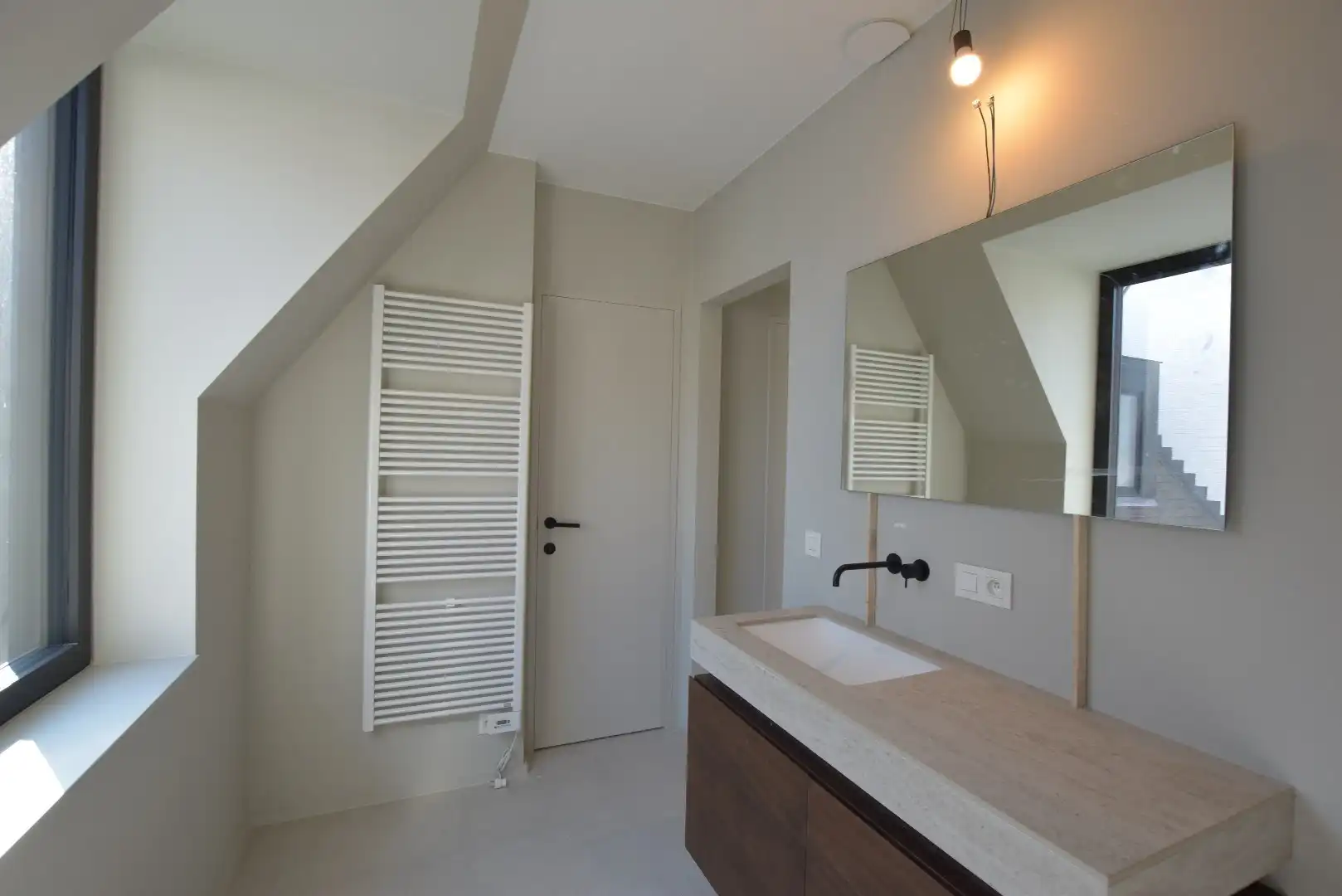 Nieuwbouw hoekwoning rustig gelegen tegen Duinenwater. foto 13