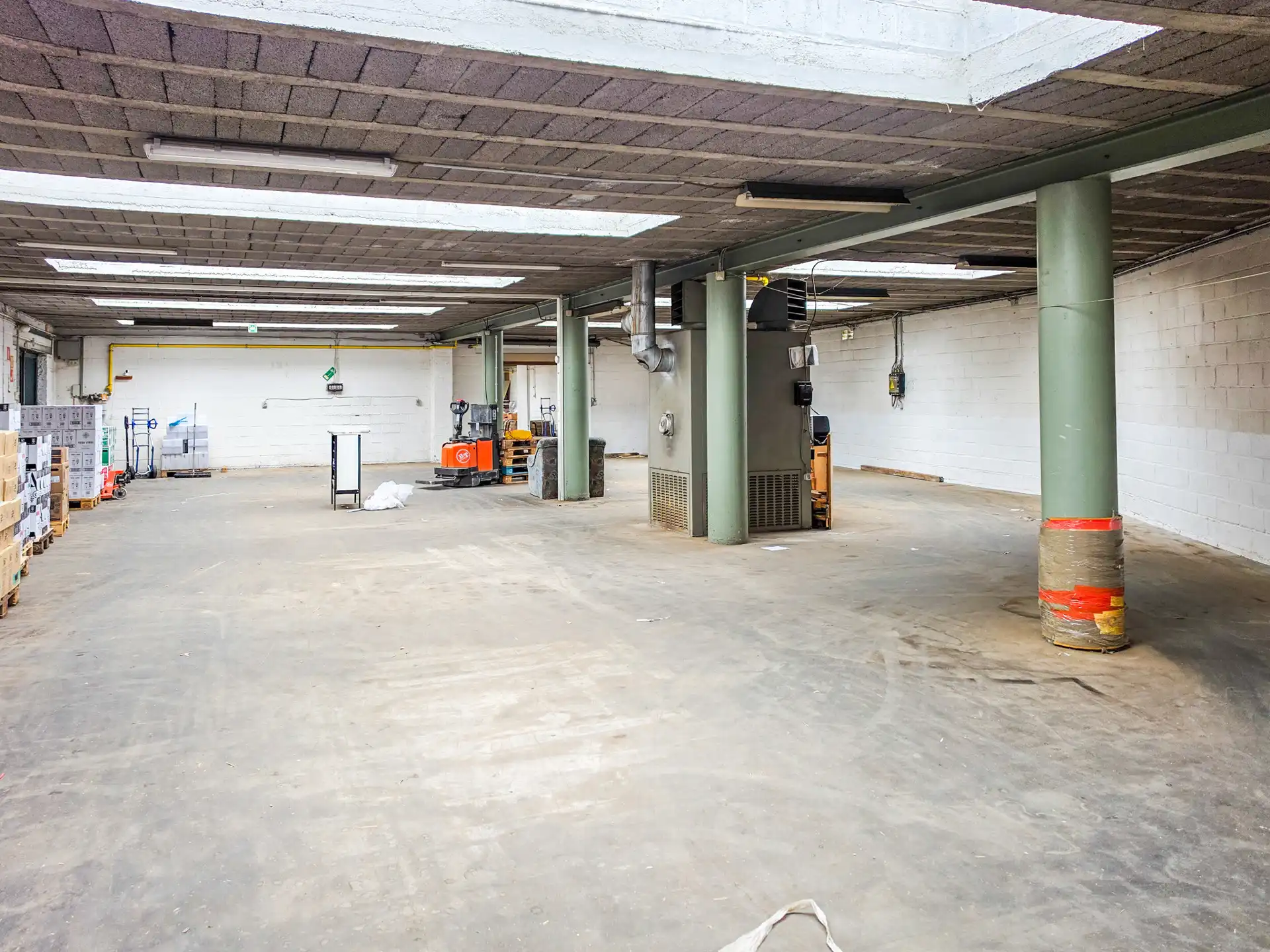 Commerciële ruimte te huur foto 3