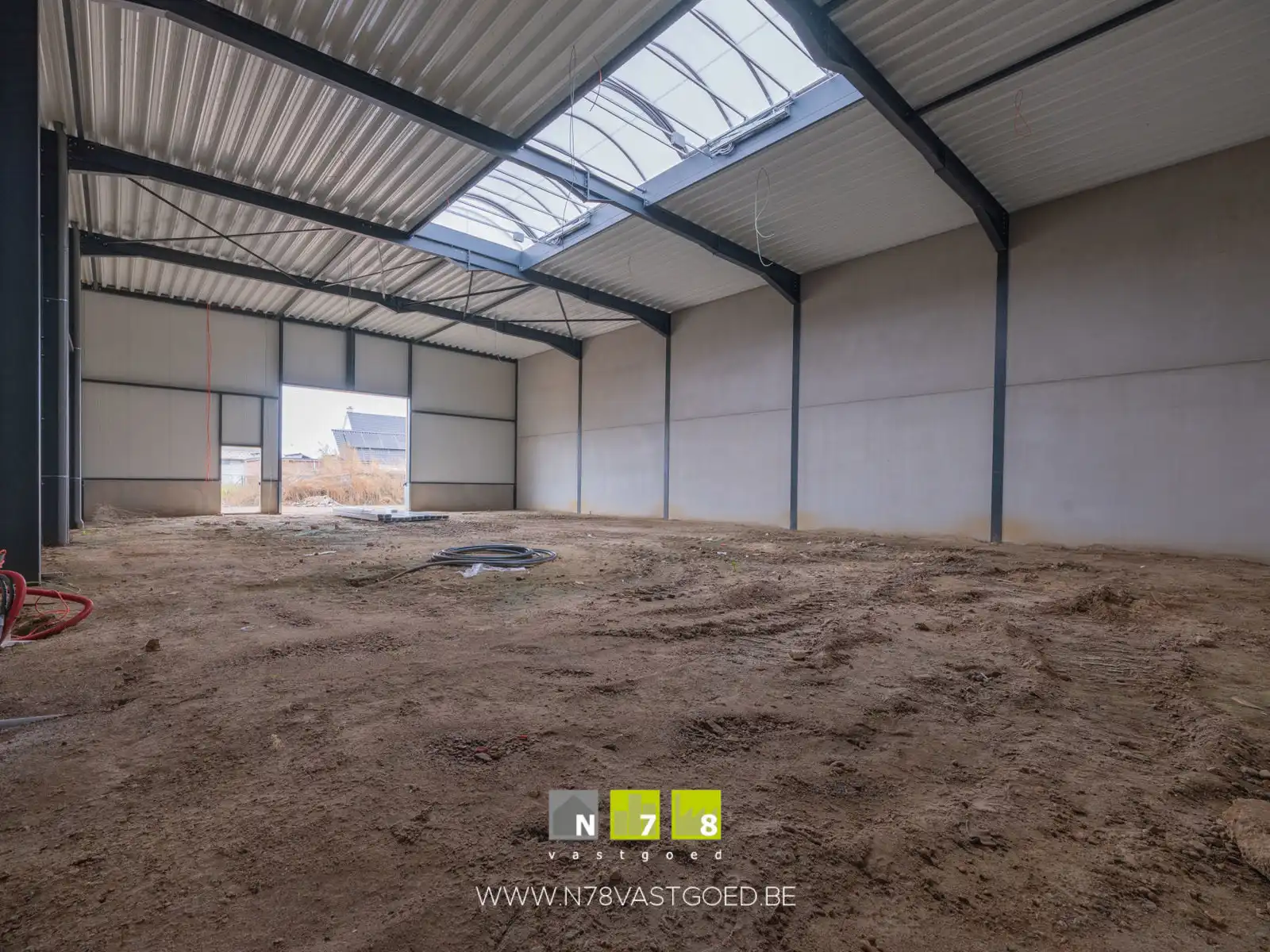 Bedrijfsvastgoed te koop foto 3