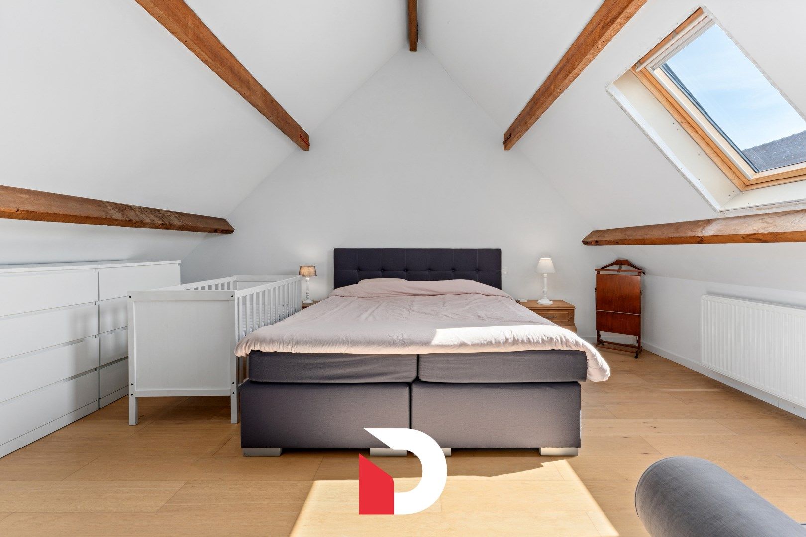 Burgerwoning met 5 slk en vergunde gastenlogies foto 26