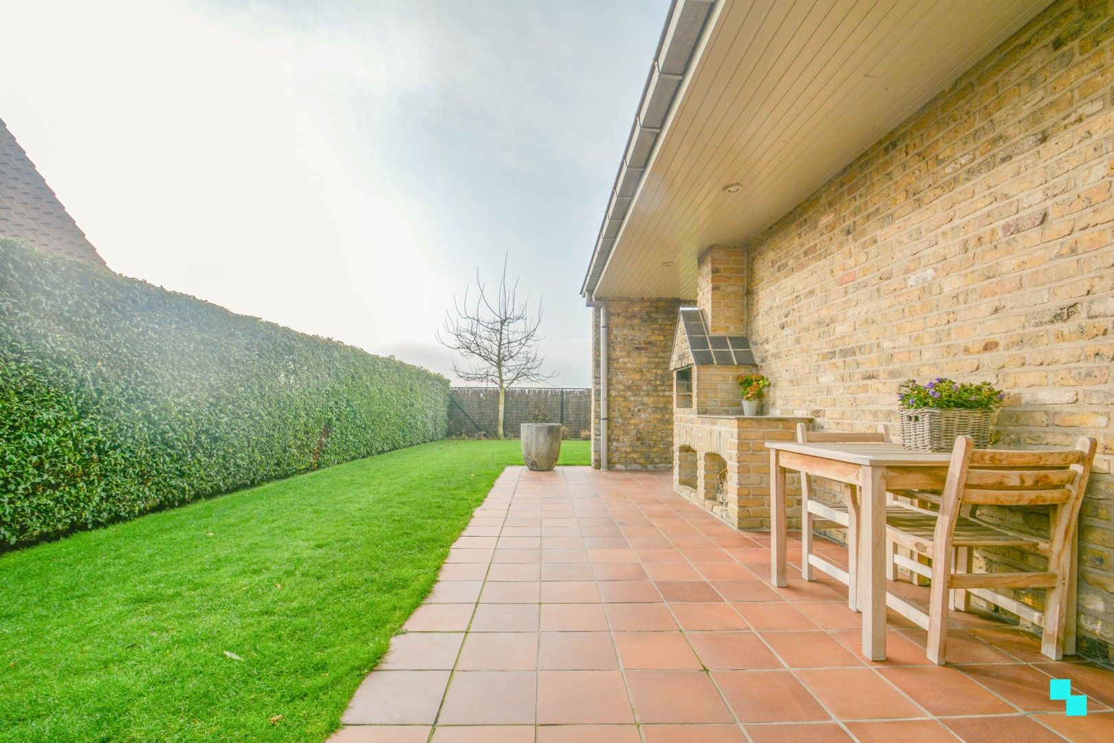 Instapklare, ruime villa in Oostrozebeke foto 32