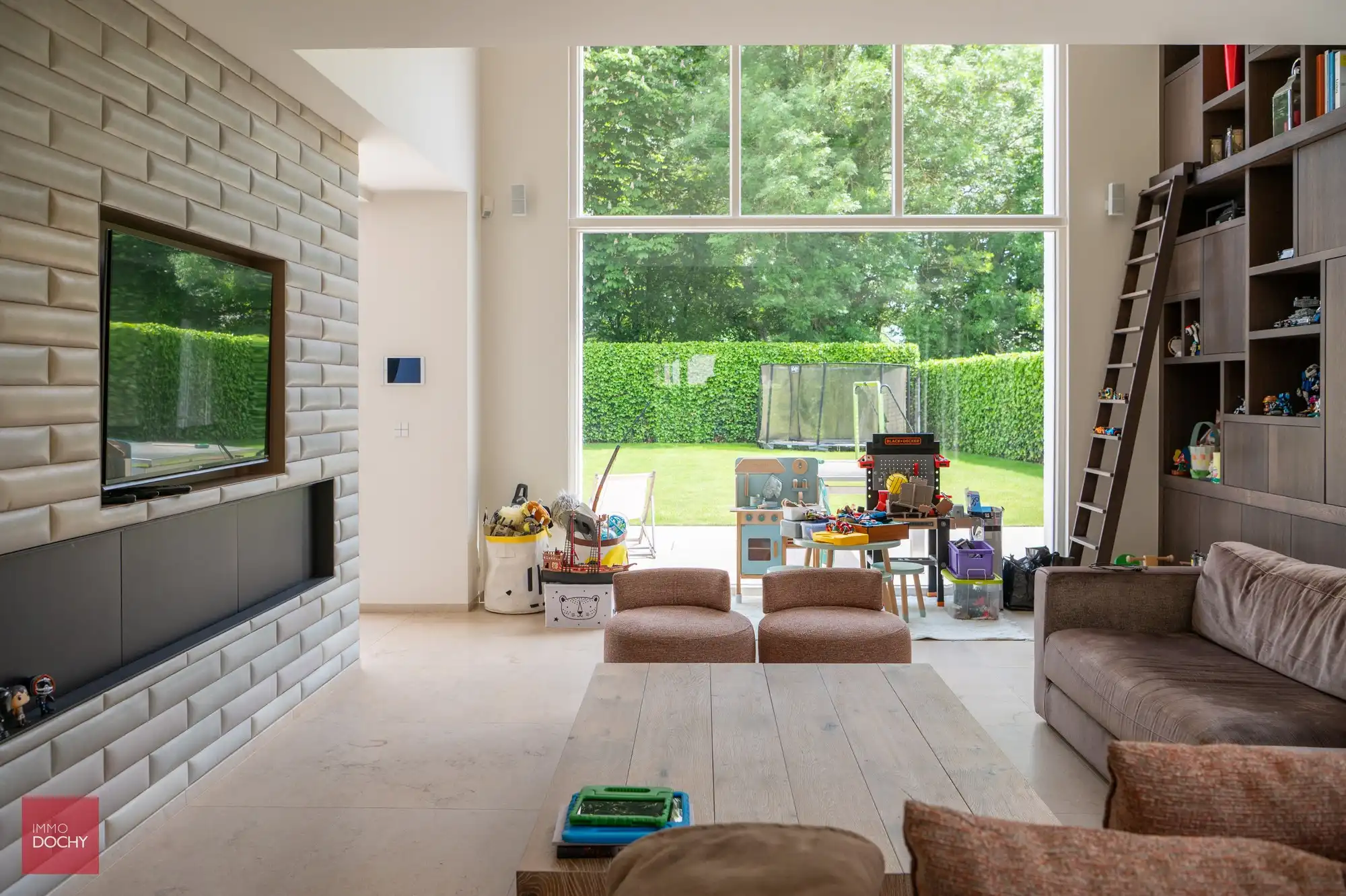 Centraal gelegen recente LUXE - VILLA met praktijkruimte in groene omgeving | Hernieuwenstraat foto 5