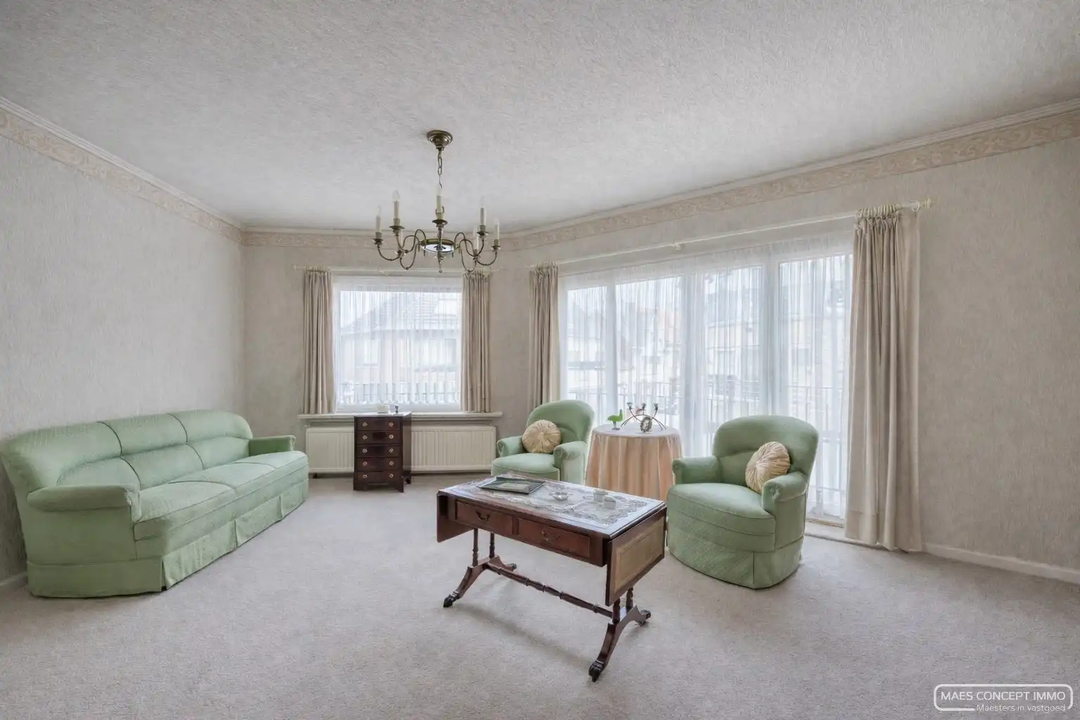 Ruime woning te koop in het centrum van Zulte foto 16