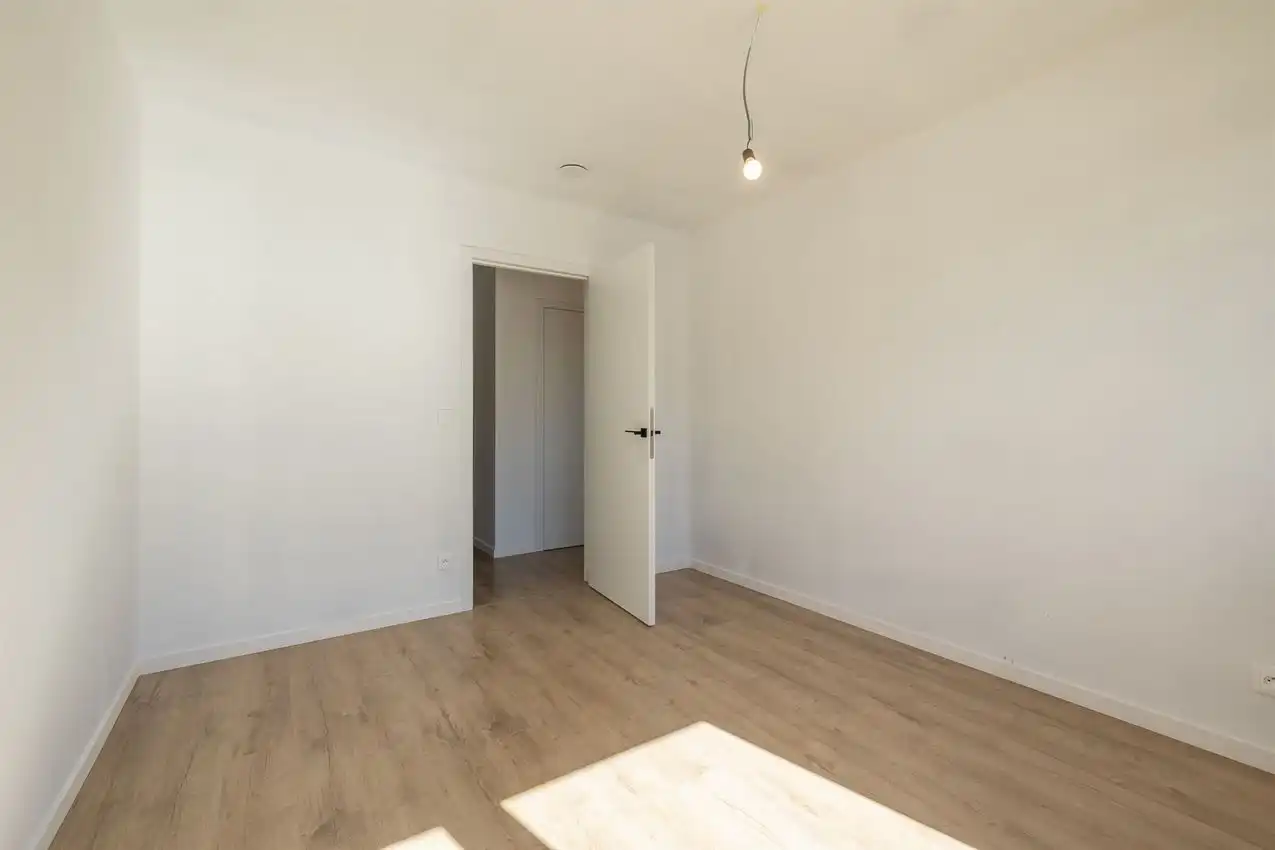 Instapklare nieuwbouwwoning met 3 slk foto 24