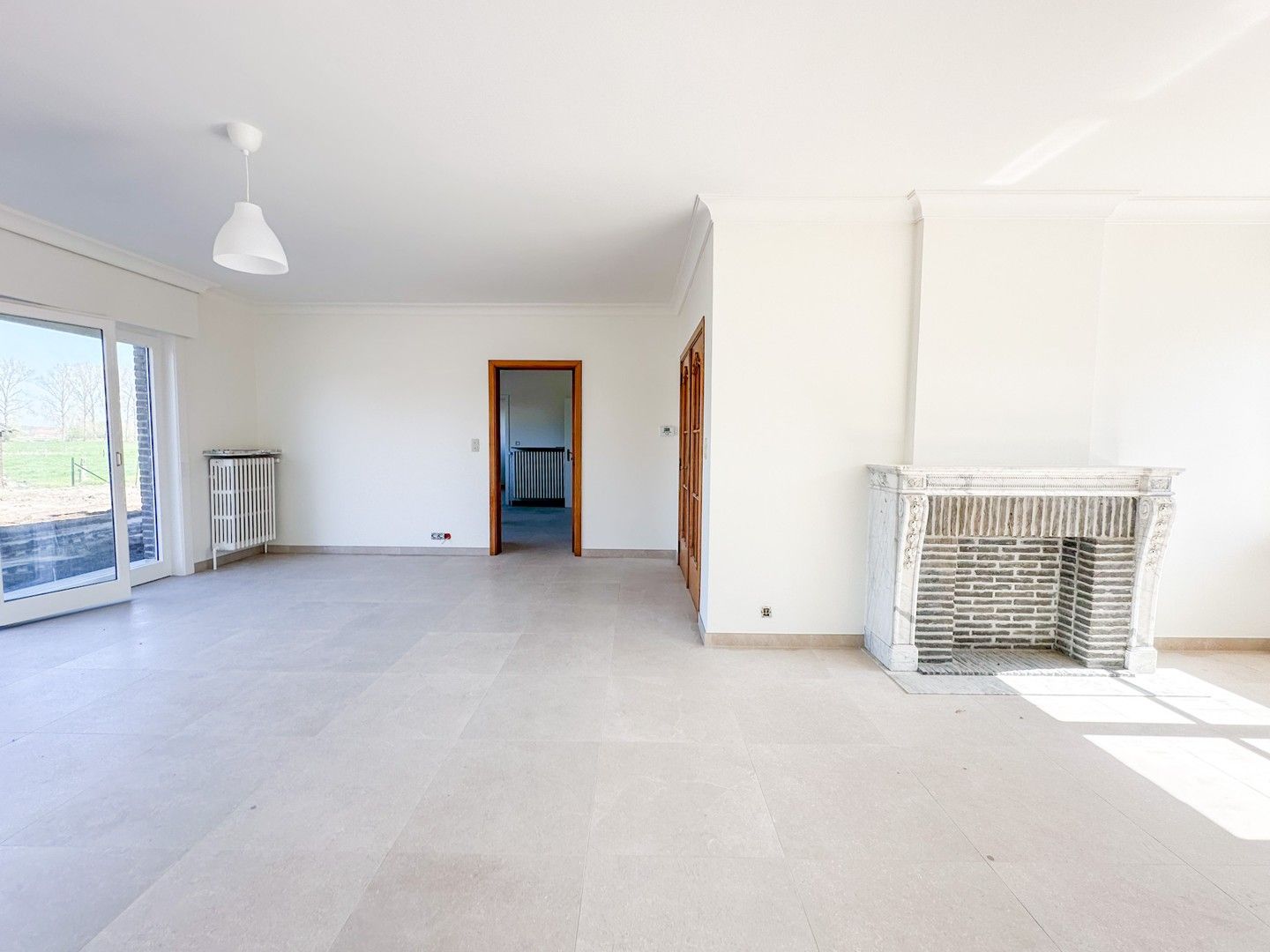 Totaal gerenoveerde villa met adembenemend zicht – nabij centrum Aalter foto 3