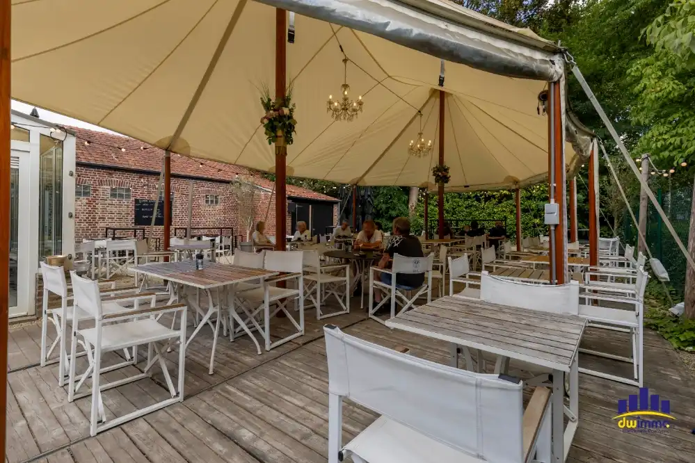 Instapklaar eetcafé met groot terras over te nemen in Deerlijk foto 12