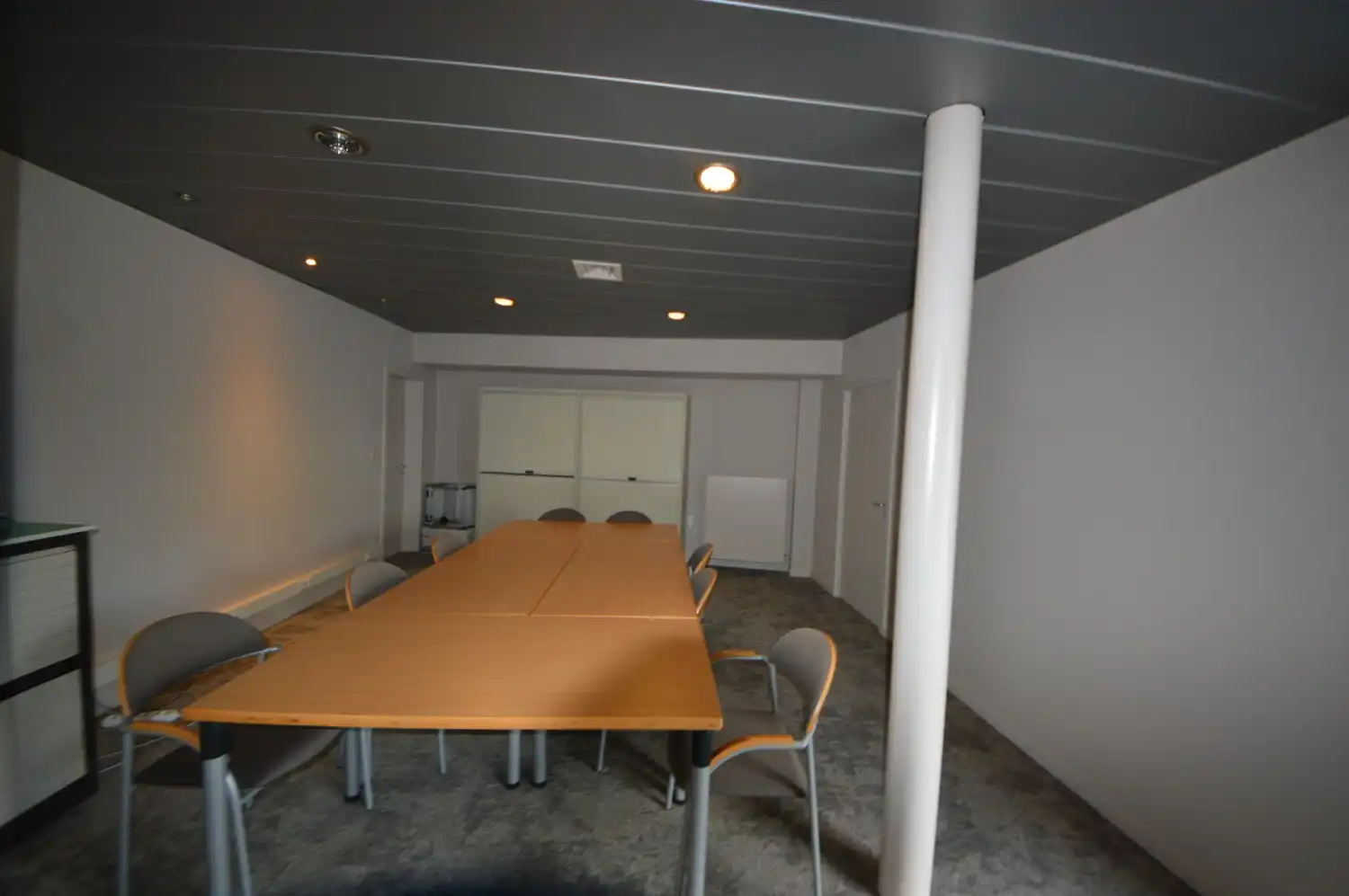 Instapklare burelen te huur in Aalst – op wandelafstand van het station MET OPTIONEEL MAGAZIJN foto 12