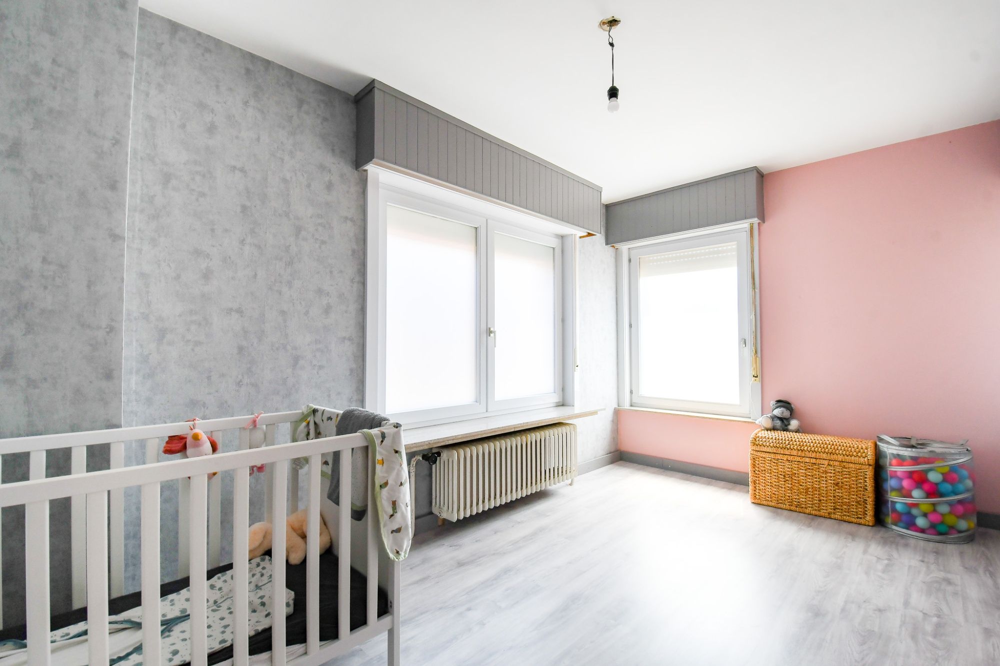 | BEZOEKMOMENT 14/06 van 12u - 14u | STATIGE en ruime woning in het centrum van Oedelem op 1076m² foto 17