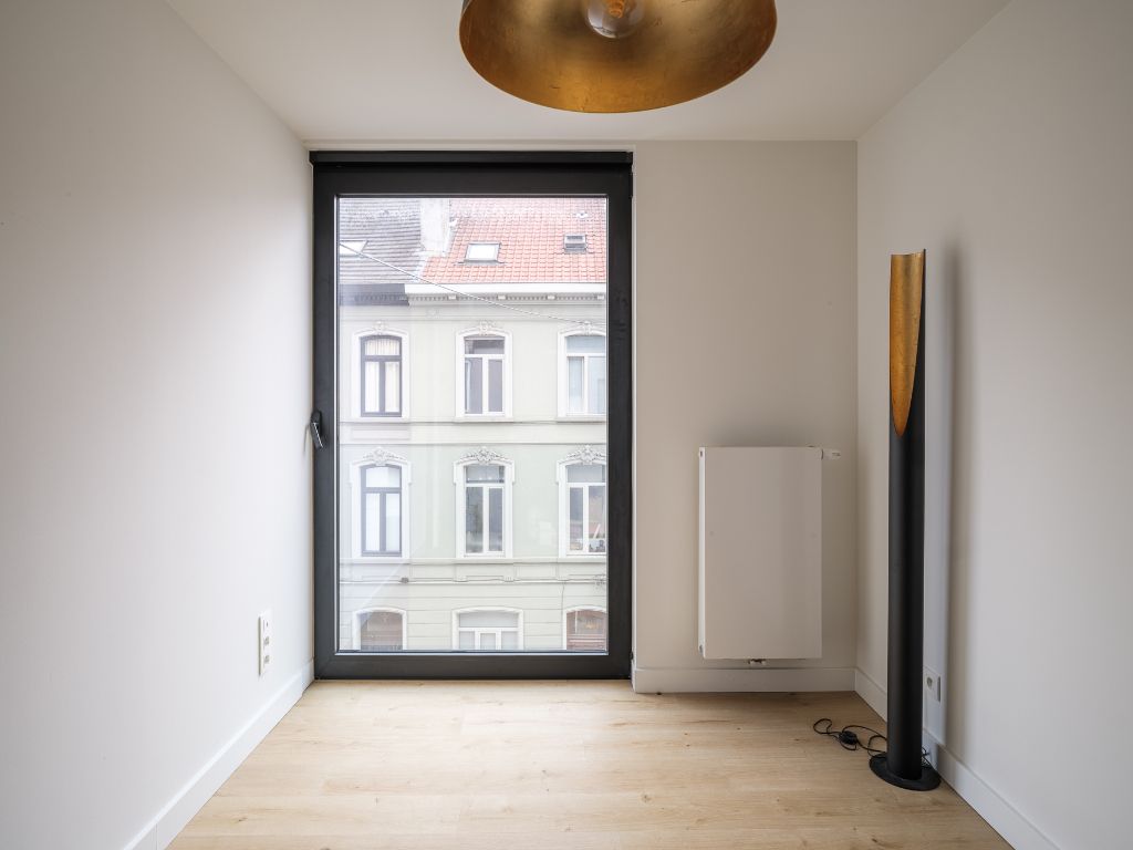 Volledig gerenoveerde woning (190 m² bvo) met 3 slaapkamers en zonovergoten dakterras, gelegen nabij de Visserij. foto 18