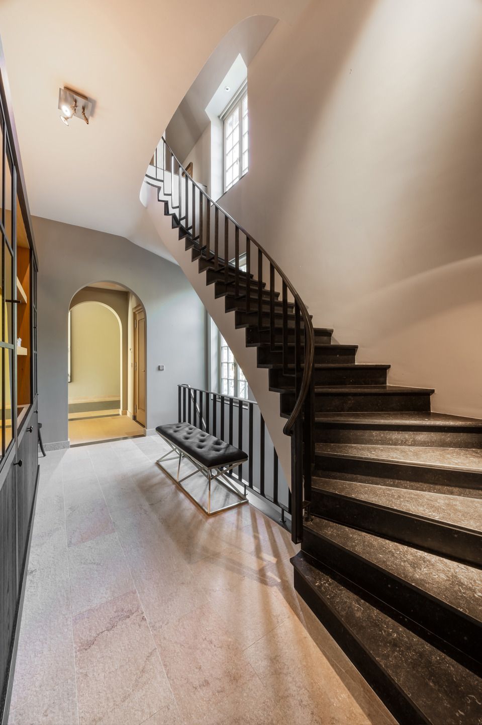Exclusieve kasteelhoeve met zwembad op 2,7 ha grond, grenzend aan natuurgebied foto 28