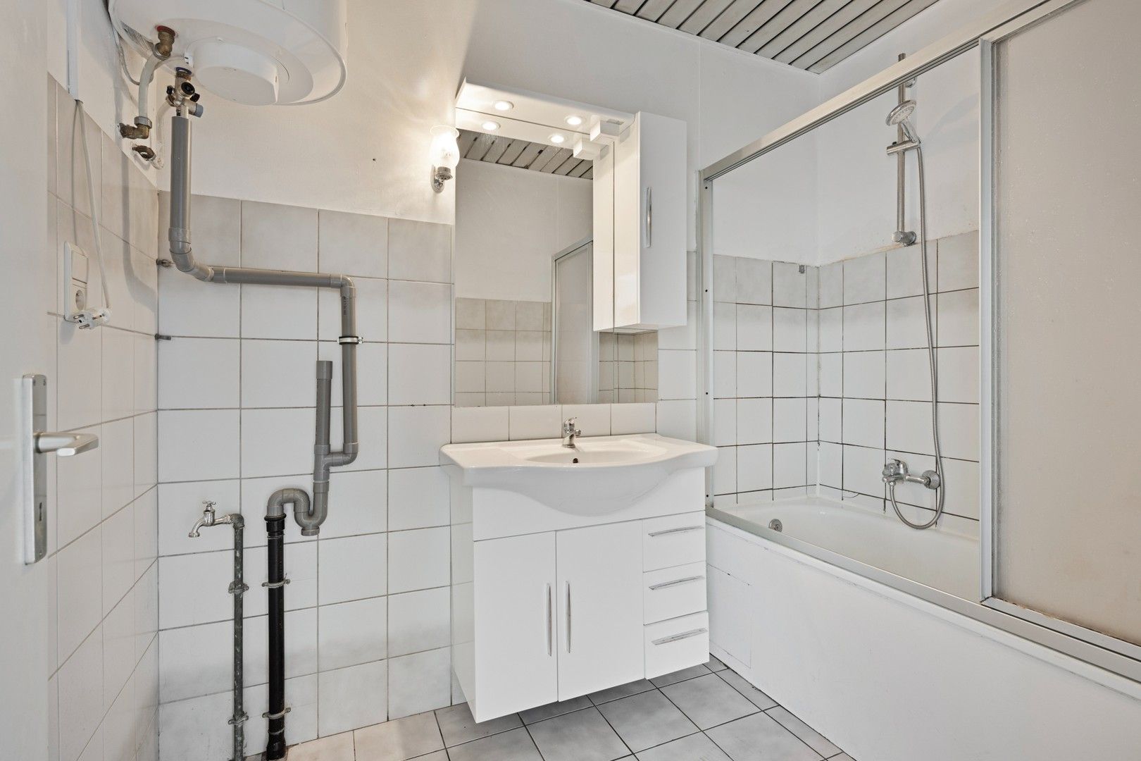 Sint-Martinusplein 9A bus 91, 3600 Genk foto 9