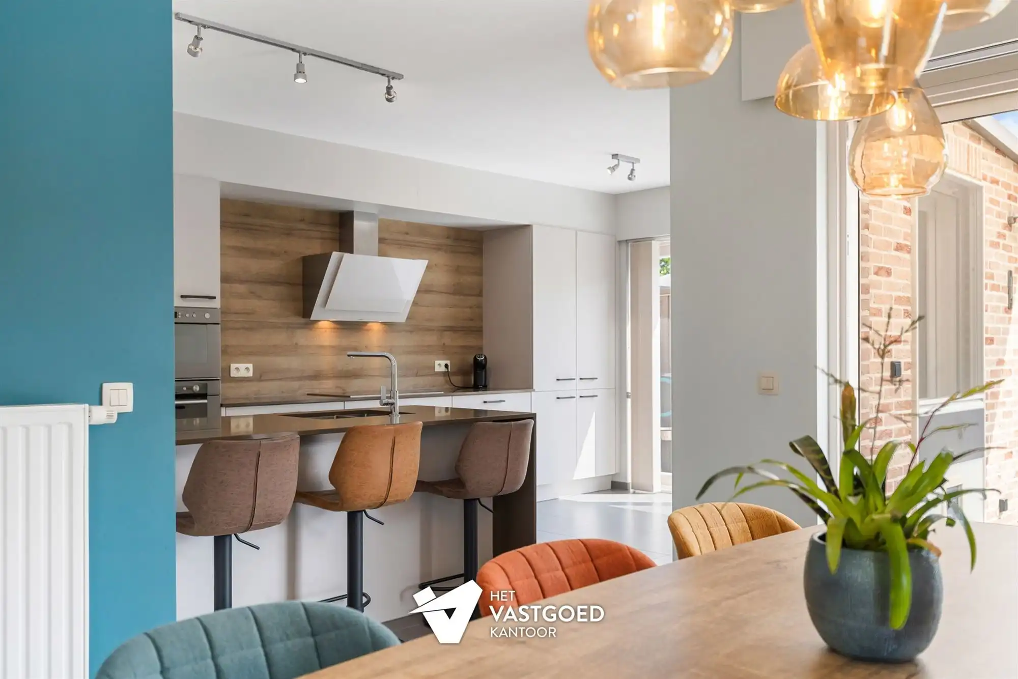 UITERST KNAP AFGEWERKTE WONING MET 3 SLAAPKAMERS RUSTIG GELEGEN OP EEN PERCEEL VAN 4A30CA TE KWAADMECHELEN foto 9