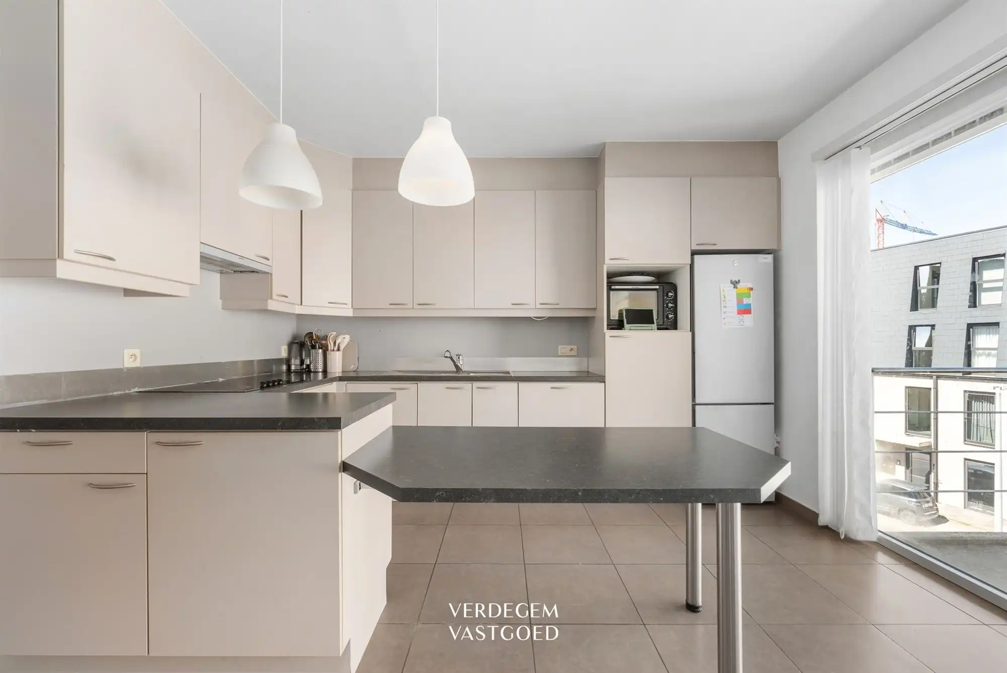 Mooi instapklaar appartement met open zicht en alle comfort nabij het centrum van Lokeren foto 8