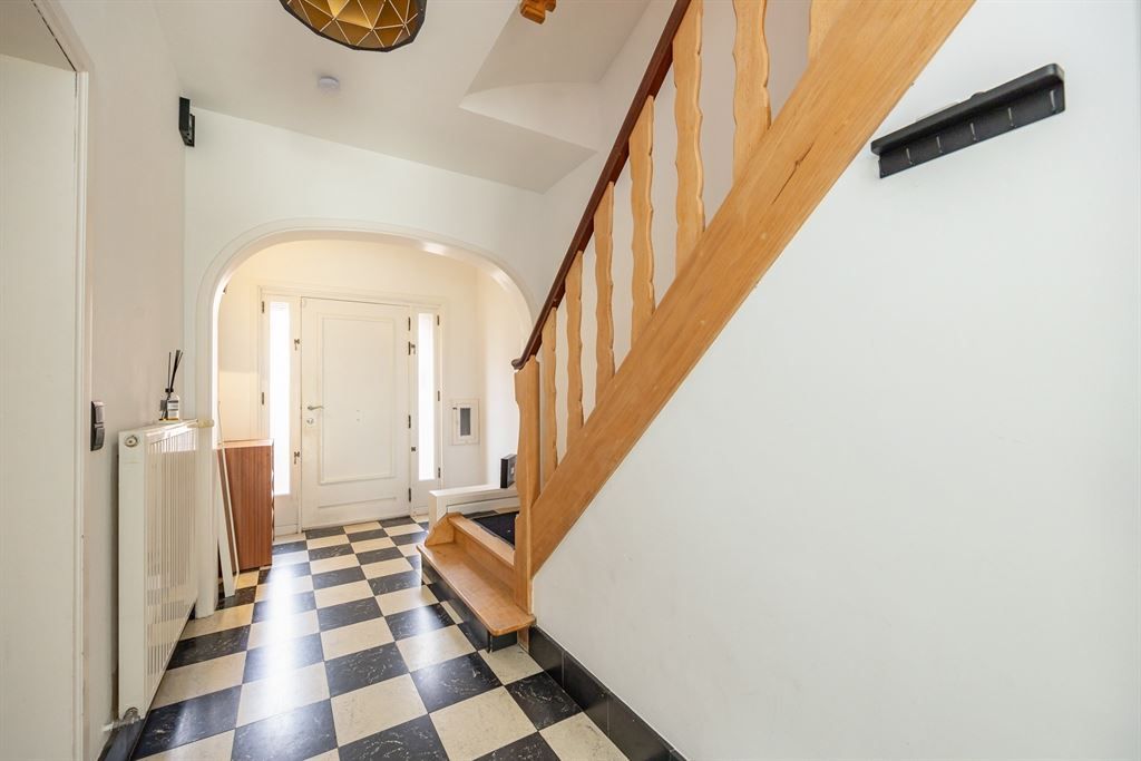 Ruime energiezuinige woning met tuin en garage foto 28