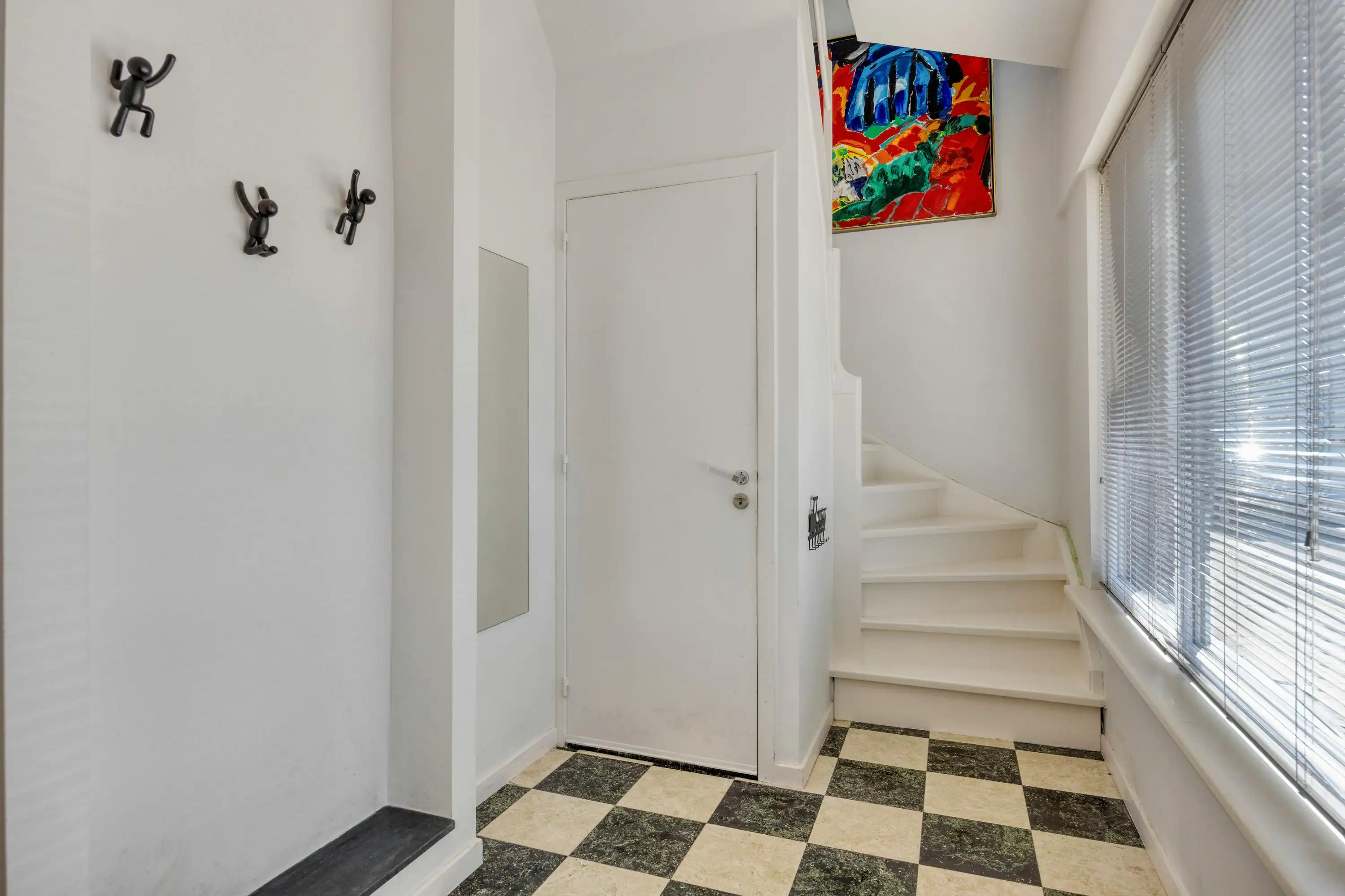 Huis met 4 slaapkamers en garage te koop in Stabroek foto 4