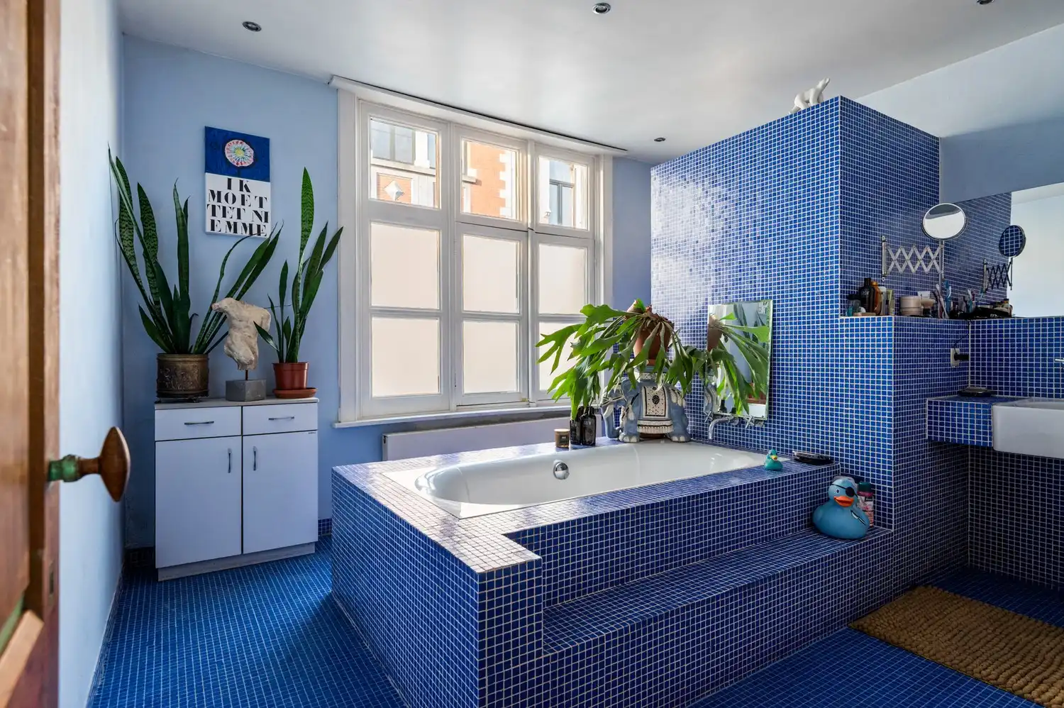 Unieke gezinswoning met 5 slaapkamers en tuin in Borgerhout! foto 13