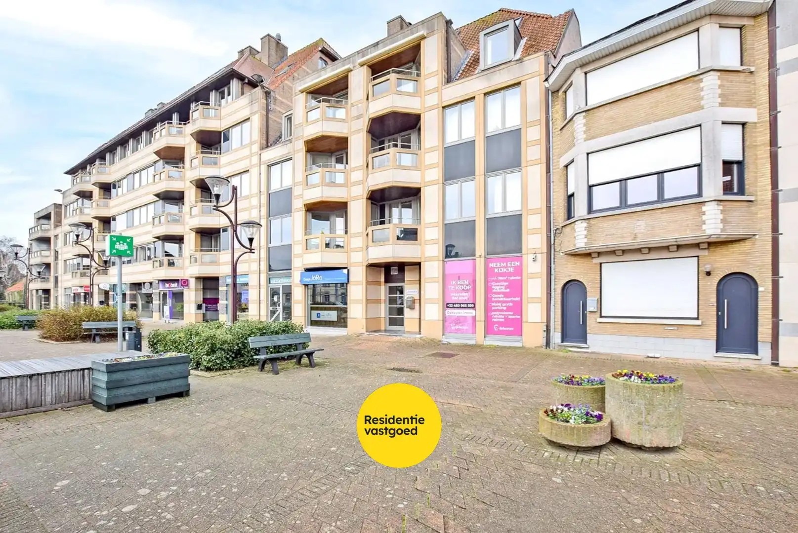 Instapklaar lichtrijk dakappartement in hartje Veurne (61m²) foto 12