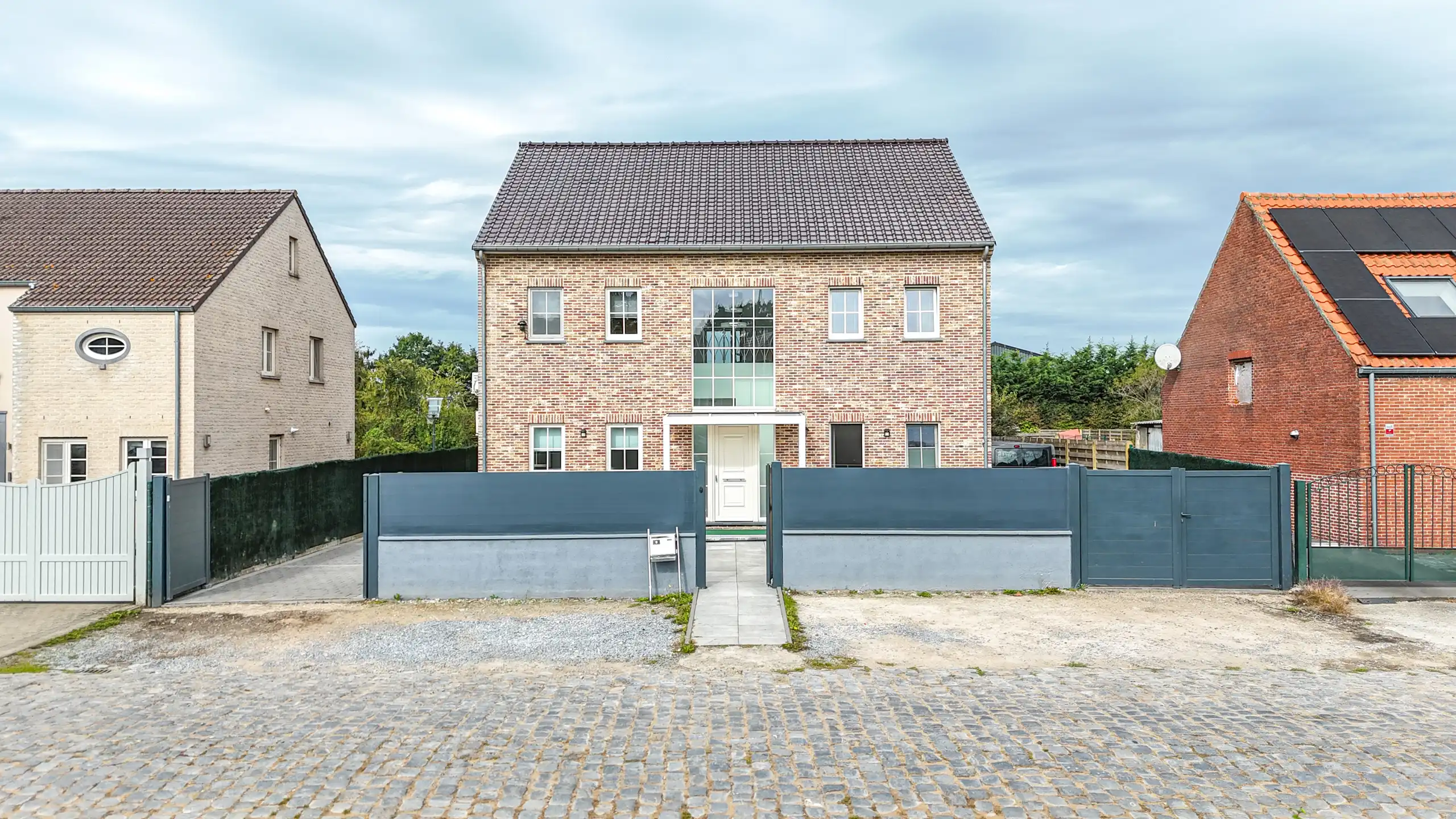 Exclusieve villa met luxueuze leefruimte en 7slpk + veranda! foto 54